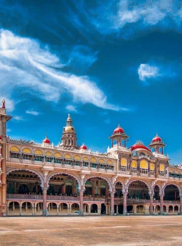 Mysore taxi service from Mysore - Travels in Mysore to Mysore